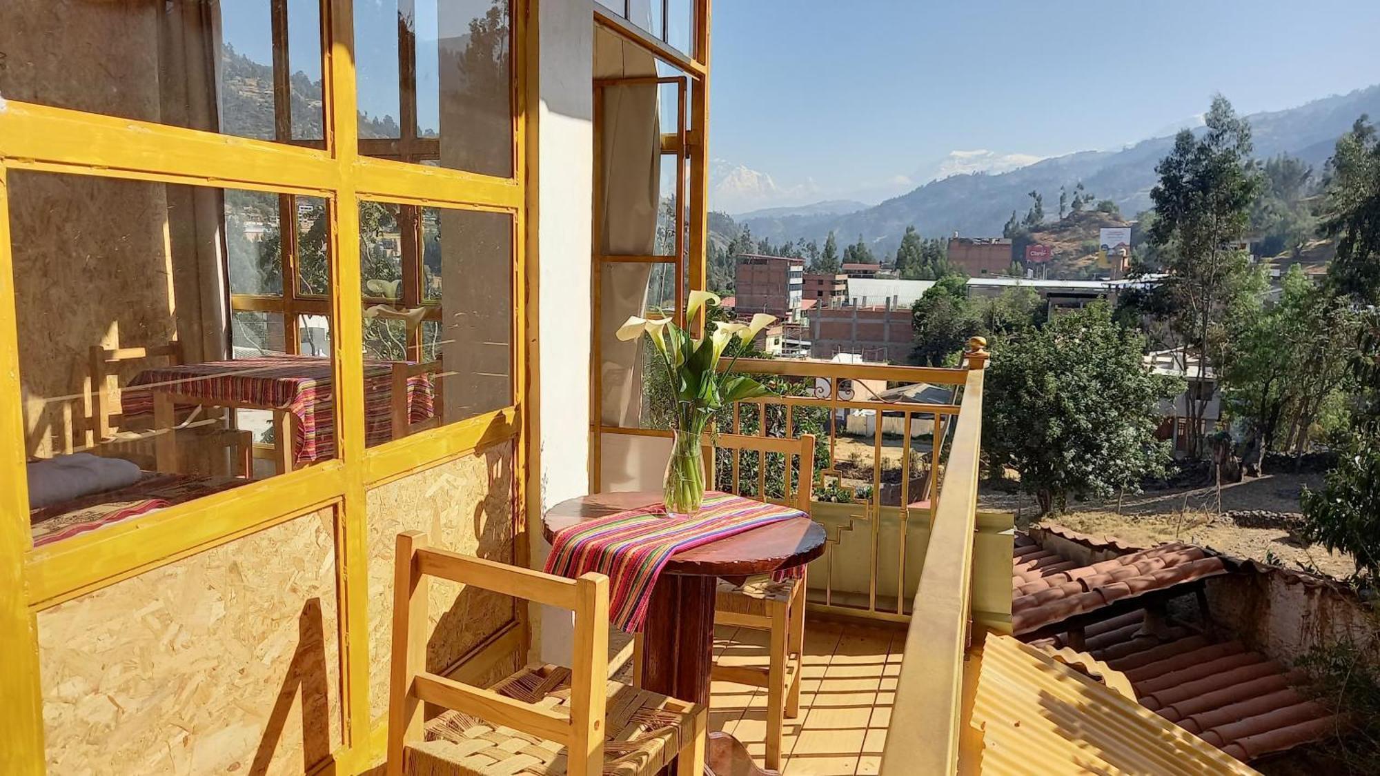Eco Hotel Banderas Huaraz  Exterior photo
